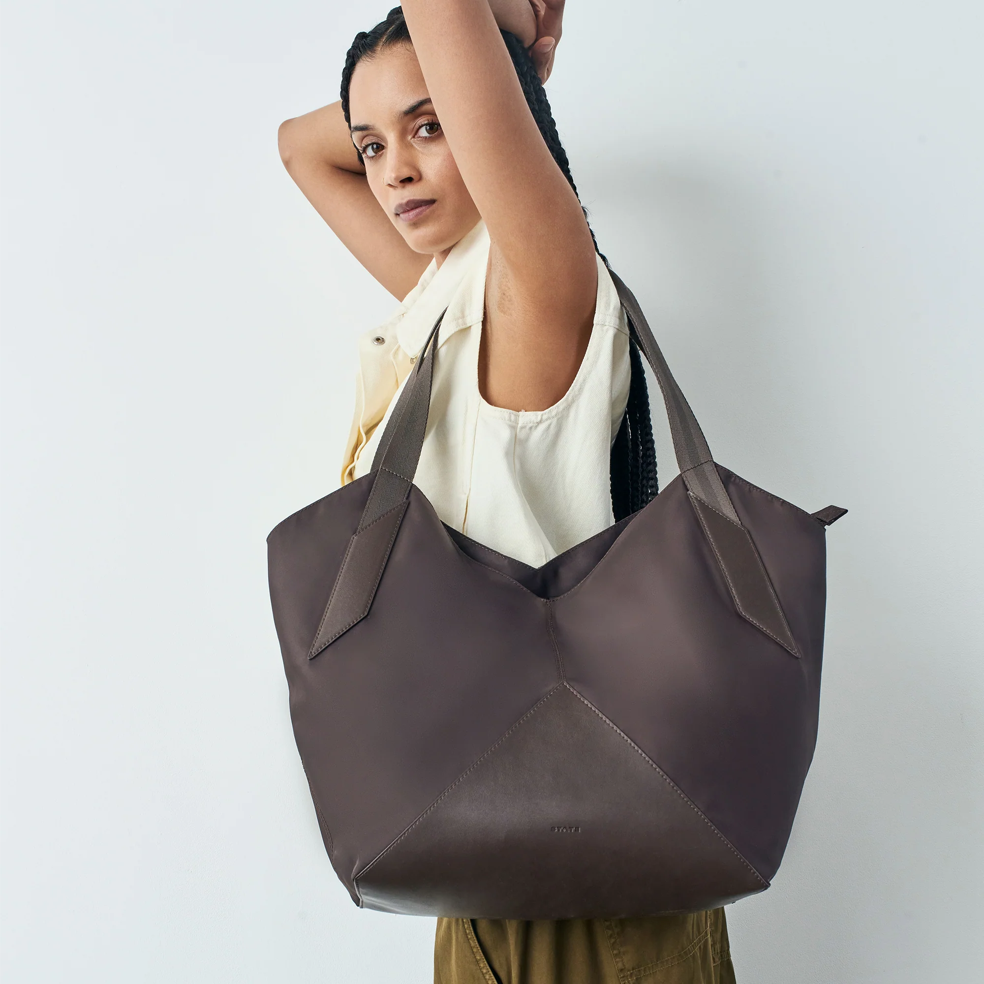 Beverly Tote - Image 4